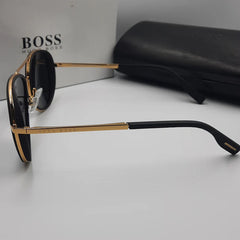 BOSS noir doré
