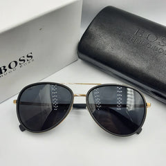 BOSS noir doré