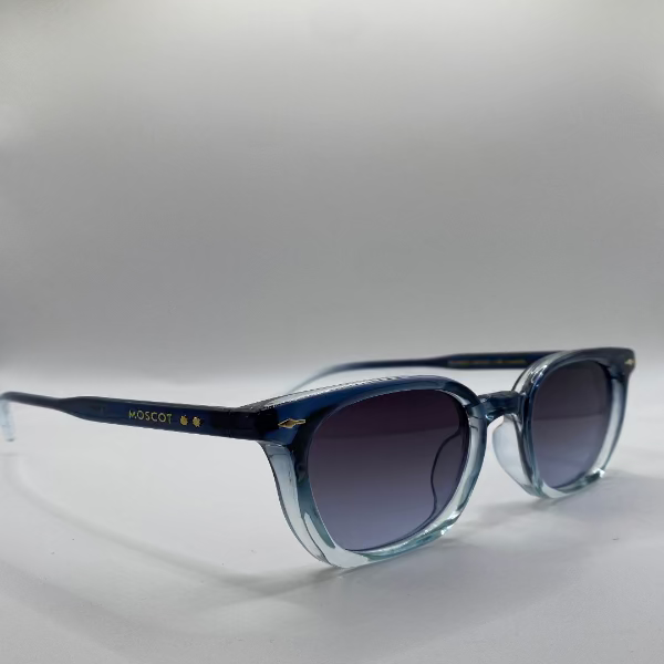 MOSCOT VECTO SKY